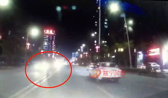 汽车远光灯是多少万瓦的 汽车远光灯是多少万瓦的