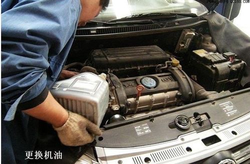 汽车开多少年要换发动机(汽车发动机更换周期,多久需要更换发动机? 汽车开多少年要换发动机(汽车发动机更换周期,多久需要更换发动机?