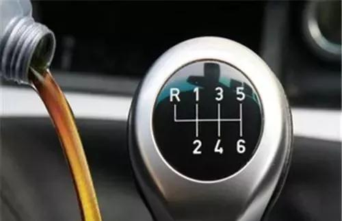 汽车5档多少公里换一次(汽车保养知识详解,汽车5档变速器油的更换周期与条件) 汽车5档多少公里换一次(汽车保养知识详解,汽车5档变速器油的更换周期与条件)