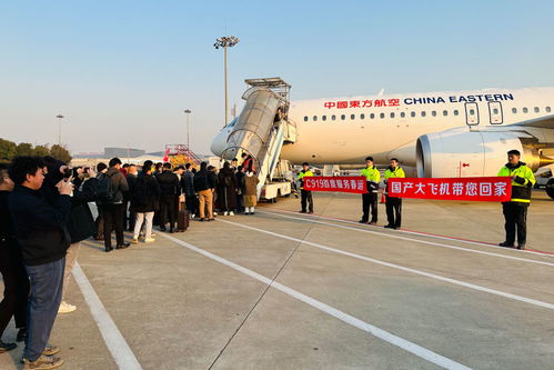 小客机能载多少人汽车(小客机能载多少人？汽车的运载能力探讨)