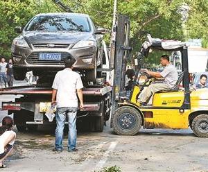 汽车被冰雹砸修车多少钱(汽车被冰雹砸修车需要多少钱?全面解析冰雹对汽车的损害与修复成本) 汽车被冰雹砸修车多少钱(汽车被冰雹砸修车需要多少钱?全面解析冰雹对汽车的损害与修复成本)