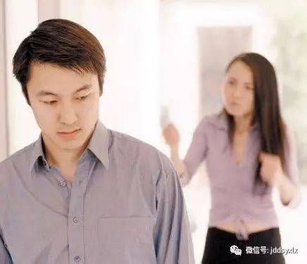 妻子孕四月发现丈夫海量亲密照 妻子孕四月发现丈夫海量亲密照
